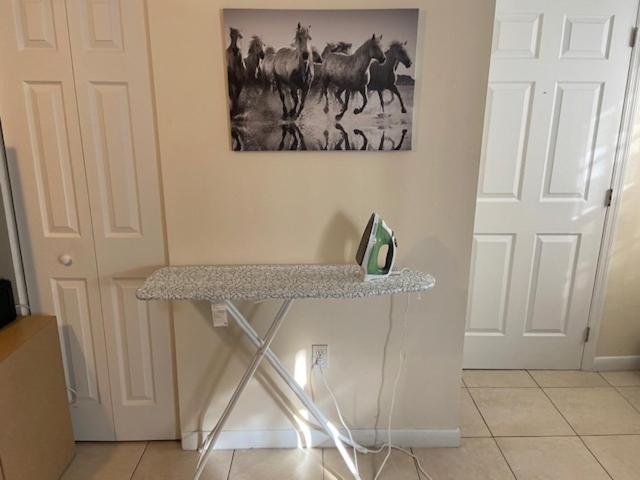 Private Room Near Miami Airport - Free Parking - 01 Bagian luar foto
